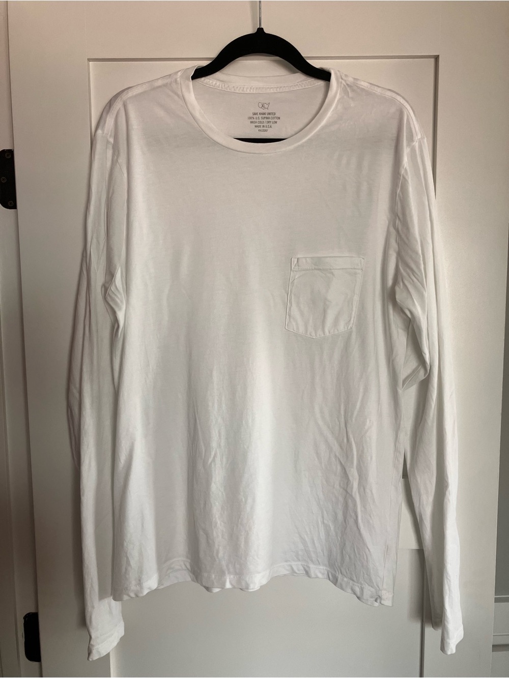 Save Khaki United SKU - Long Sleeve Supima Crew Tee with pocket - White